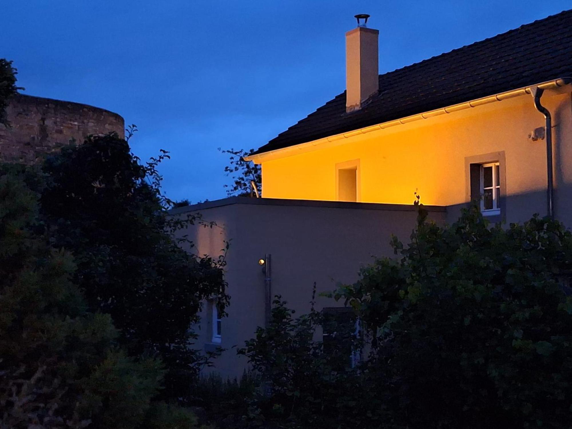 Denkmalgeschuetztes Ferienhaus In Der Suedeifel - Ferienhaus Hazen Bettingen Exteriör bild